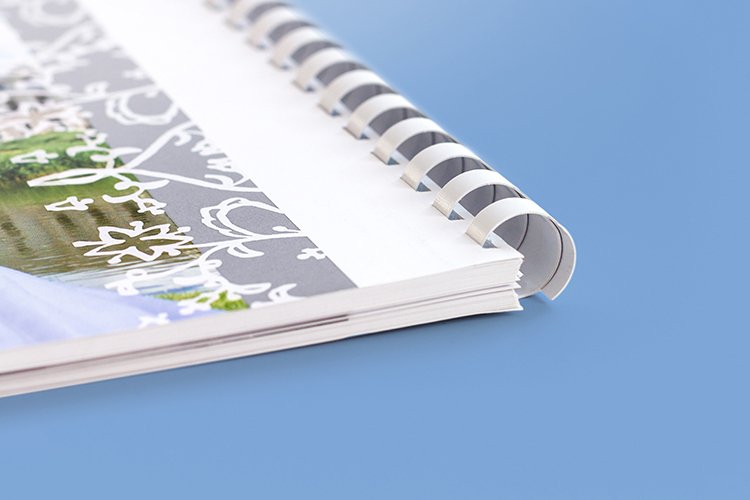 Rilegatura spirale plastica